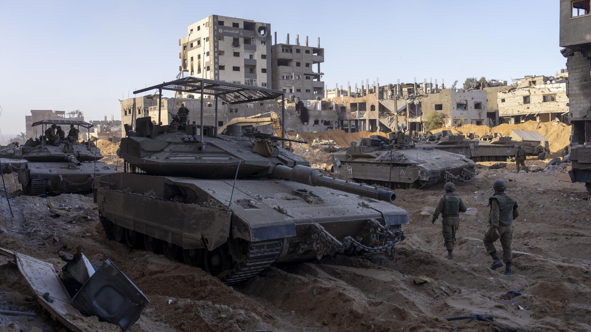 Израиль заявил, что продолжит операцию в Газе после освобождения заложников