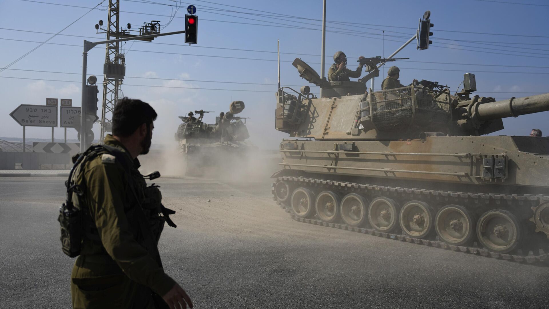 Нетаньяху одобрил план операции в Рафахе на юге сектора Газа