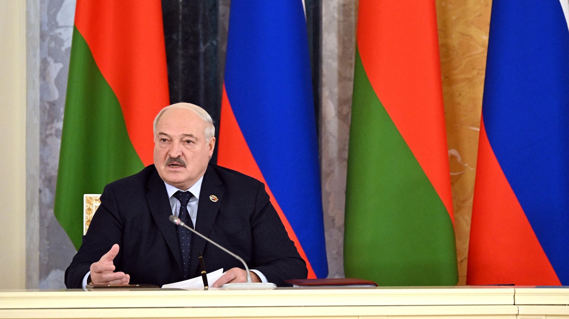 Белоруссии в 2020 году помог Бог, заявил Лукашенко