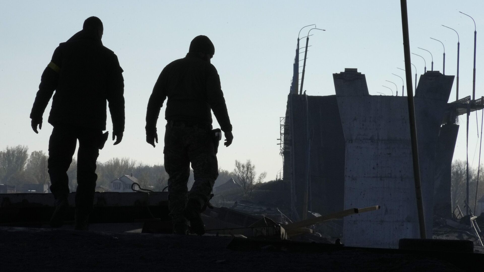 Украинские СМИ сообщили о новых взрывах в подконтрольном ВСУ Херсоне