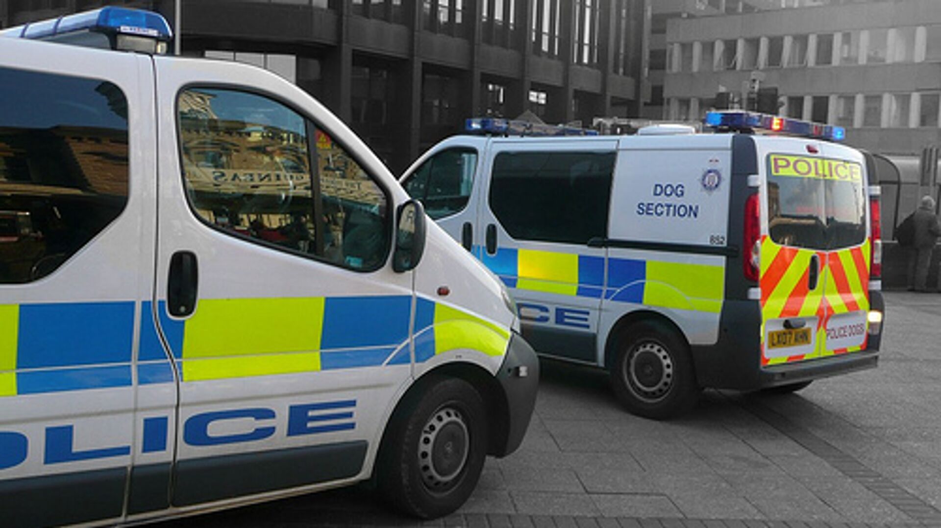 Полиция Лондона предъявила обвинения мужчинам, якобы связанным с Россией