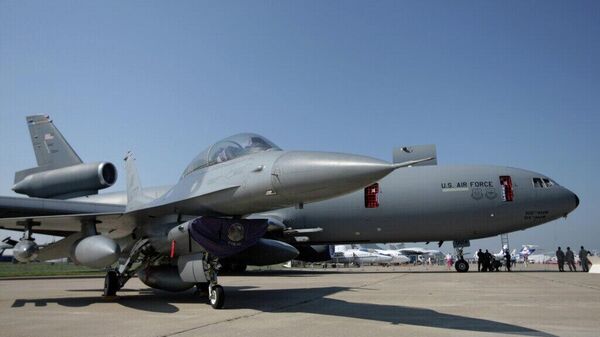 Самолеты F-16 начнут прибывать на Украину в этом году, заявили в США