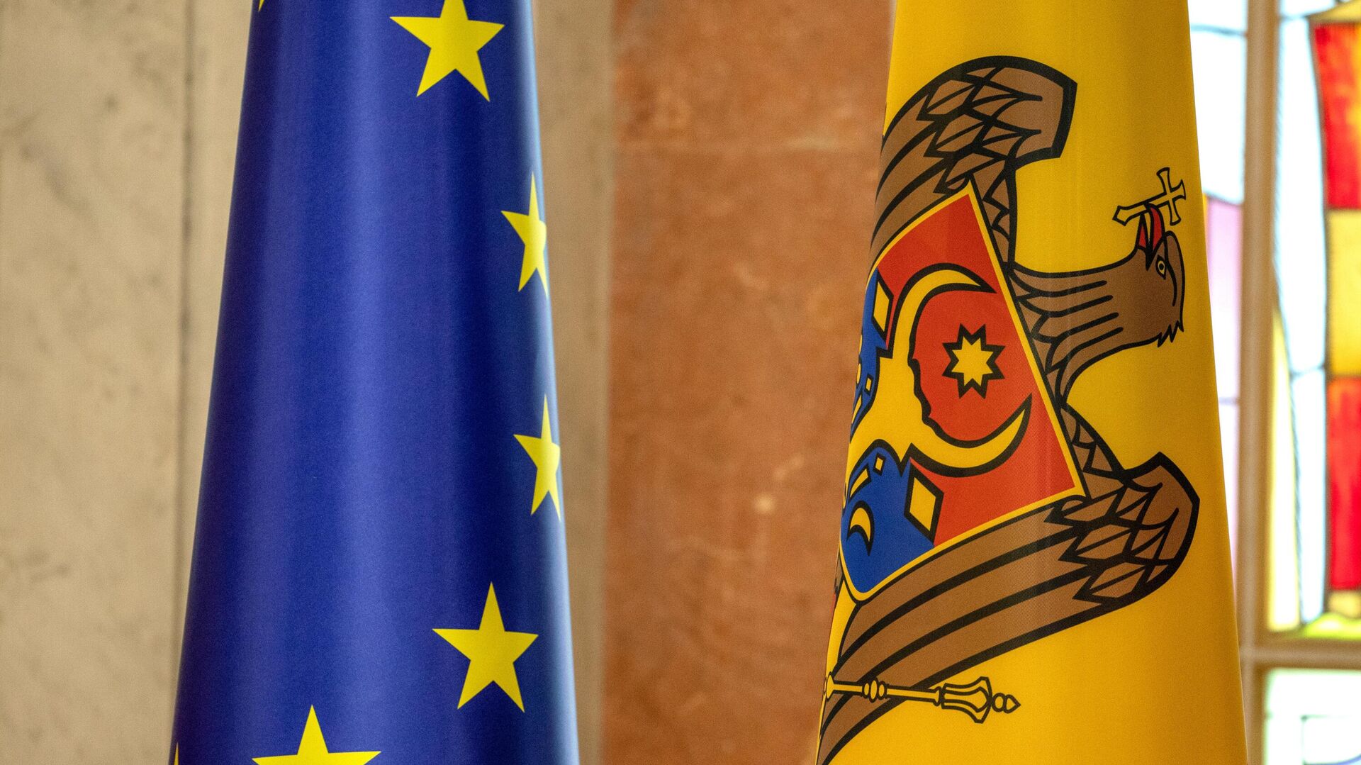Молдавия может вступить в ЕС до 2030 года, считает еврокомиссар