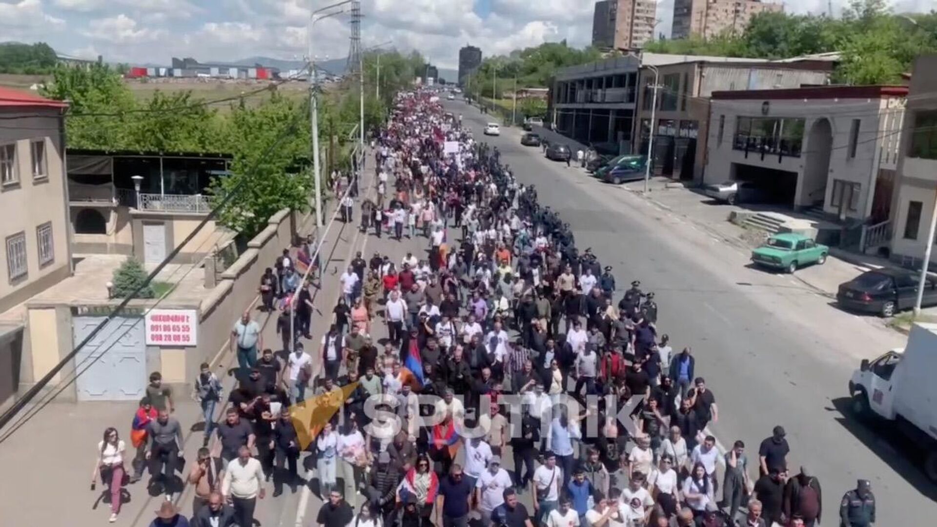 В центре Еревана продолжаются акции протеста против демаркации границы
