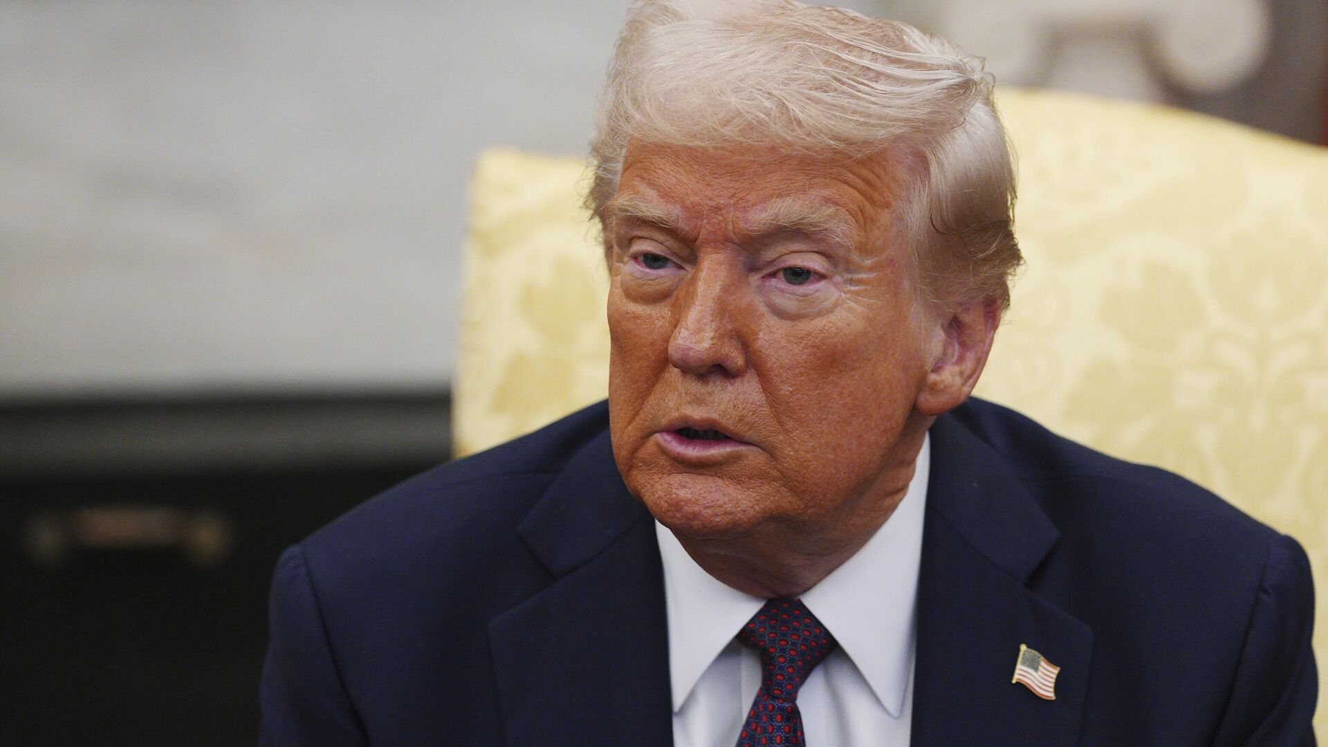 Трамп в разговоре с Путиным хочет поднять вопрос территорий