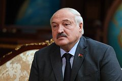 Лукашенко утвердил дефицитный бюджет Белоруссии