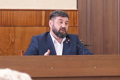 В Крыму уволили министра за непотраченные деньги