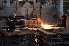 Нехватка работников в российской промышленности достигла максимума