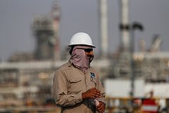Саудовская Аравия объяснила отказ от увеличения добычи нефти