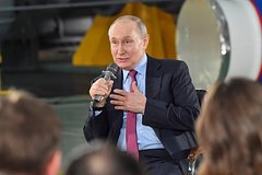 Путин поручил повысить реальные доходы россиян