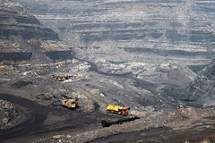 Индия рекордно нарастила добычу угля