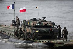 «Присутствие сил НАТО на Украине не является немыслимым». Польша поддержала призыв Макрона