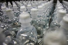 «Газпром нефть» запустила экопереработку пластиковой упаковки в Ленобласти