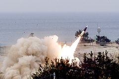Зеленский заявил о планах бить по Крыму американскими ракетами. США уже пообещали Украине ATACMS