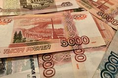 Рубль укрепился до максимума за месяц