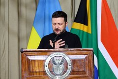 В США обвинили Зеленского в провале в Курской области