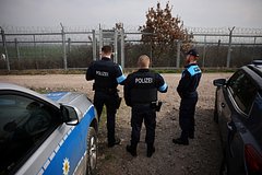 Новые власти Германии начнут разворачивать мигрантов на границе