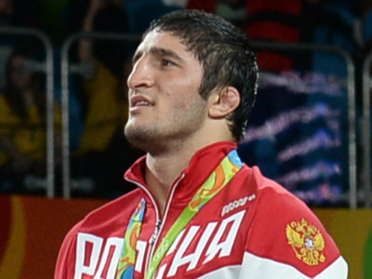 Украина призвала МОК проверить двукратного олимпийского чемпиона Садулаева