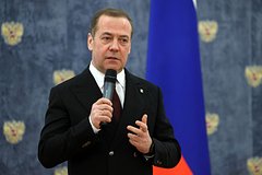Медведев заявил о попытке Украины бросить вызов РФ и всему цивилизованному миру