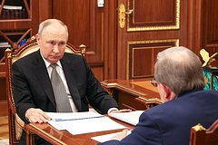Кремль анонсировал встречу Путина с доверенными лицами