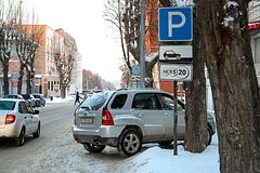 В России захотели разрешить парковку на платных стоянках одной категории граждан