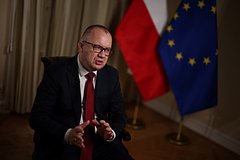 В Совфеде оценили шансы польского министра стать женщиной