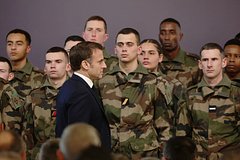 Франция обвинила Россию в агрессии. Что напугало Париж?