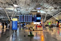 Три московских аэропорта ввели ограничения на прилет и вылет