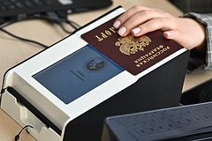 Путин назвал число получивших российские паспорта жителей новых регионов