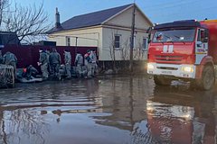 Власти подтвердили обнаружение двух жертв в зоне затопления в российском городе