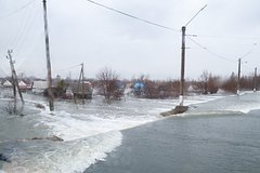 В зоне паводка в Оренбуржье предложили запретить продажу алкоголя