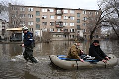 Политолог назвал наводнение в Орске сплачивающим народ событием