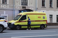 Под Москвой девятилетней школьнице сломали позвоночник на детской площадке