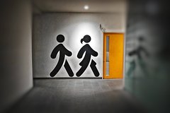 Ученики российской школы пожаловались на камеры в туалетах
