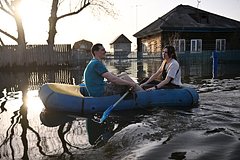 Глава пострадавшей от наводнения столицы российского региона ушла в отставку