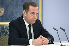 Медведев назвал вероятный ответ на конфискацию активов России асимметричным