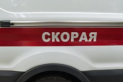 17-летнего российского студента насмерть придавило автомобилем