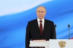 Путин поручил повысить суммарный коэффициент рождаемости в России